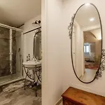 Guesthost - Palazzo Altieri Elegant דירה רומא
